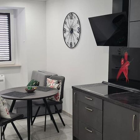 Apartman Julija 1 Rijeka Exterior photo